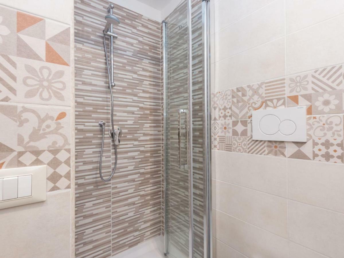 Apartment Vittorio Emanuele By Interhome * Rom